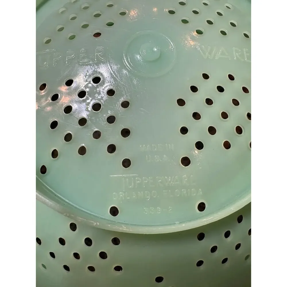 Vintage Jadeite Green Tupperware Strainer Colander Footed, MCM